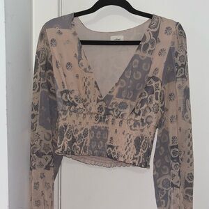Wilfred WISTFUL BLOUSE
Blue tan patterned top